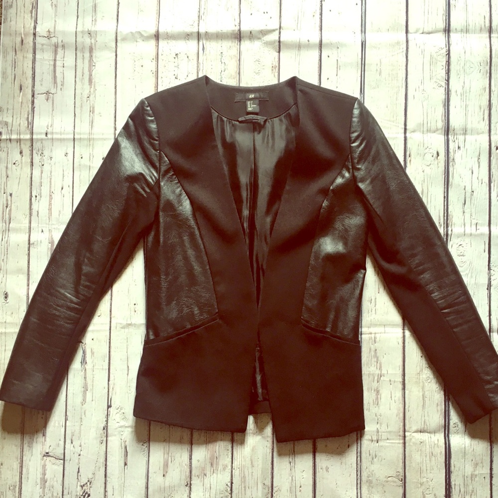 Black knit and leather blazer size 4